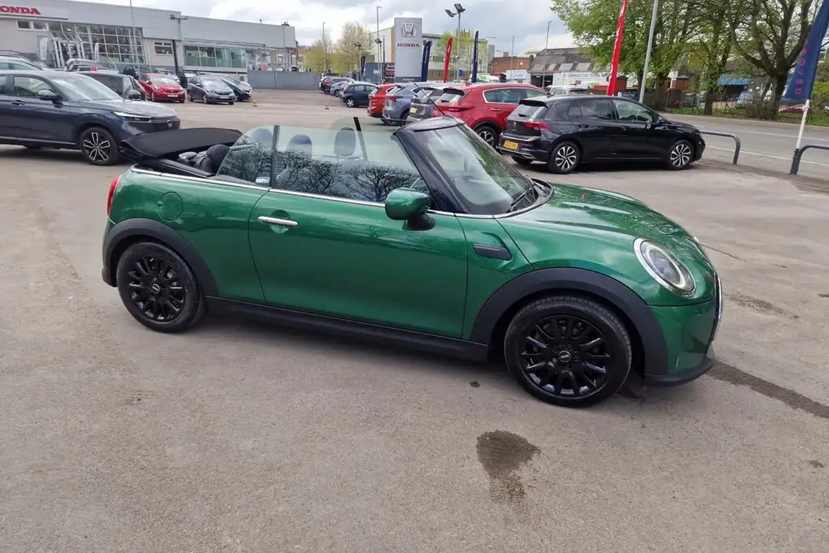 2022-mini-cooper-15-cooper-classic-convertible-2d-auto-big-29