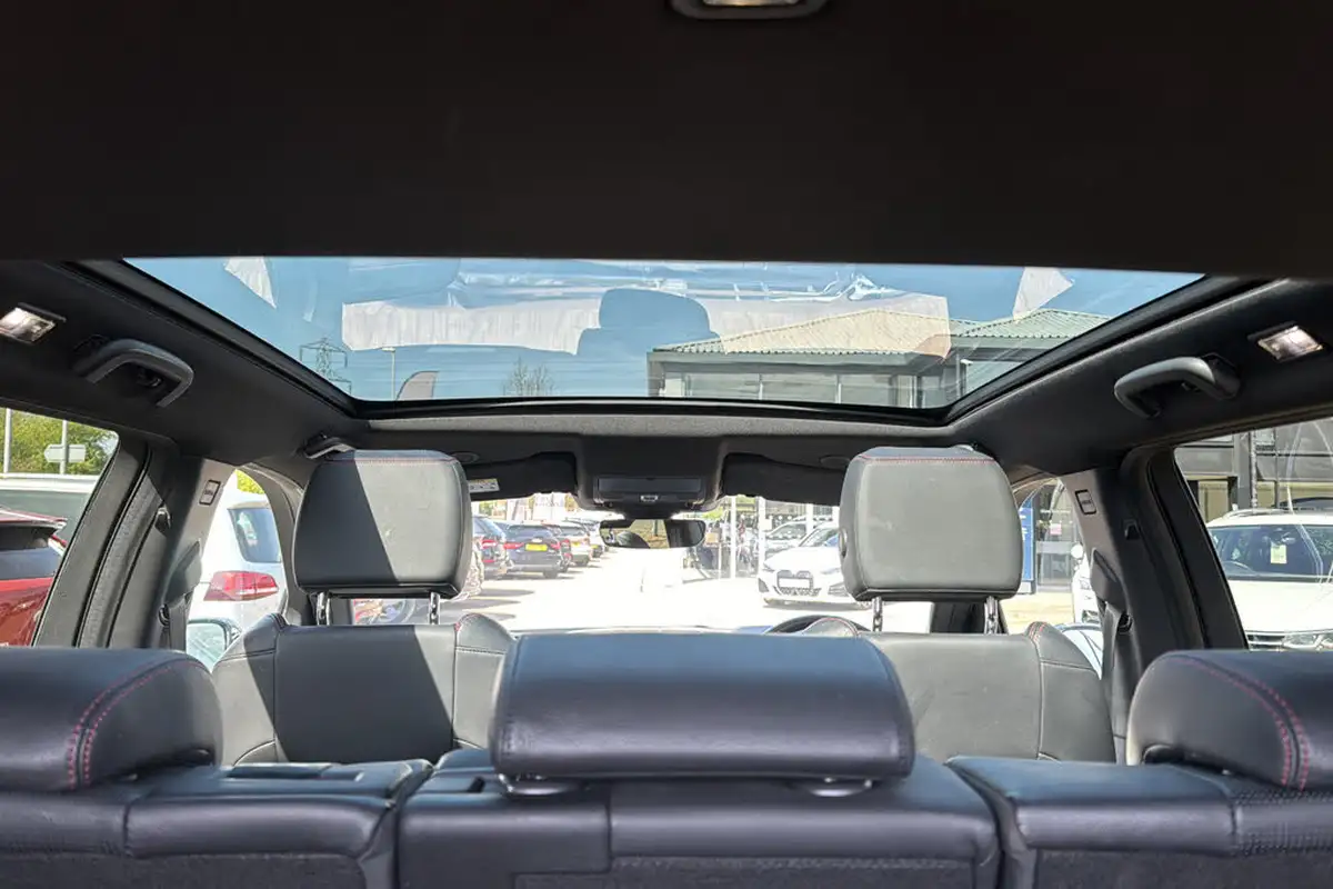 2021-land-rover-discovery-sport-20-p250-r-dynamic-se-250ps-big-22