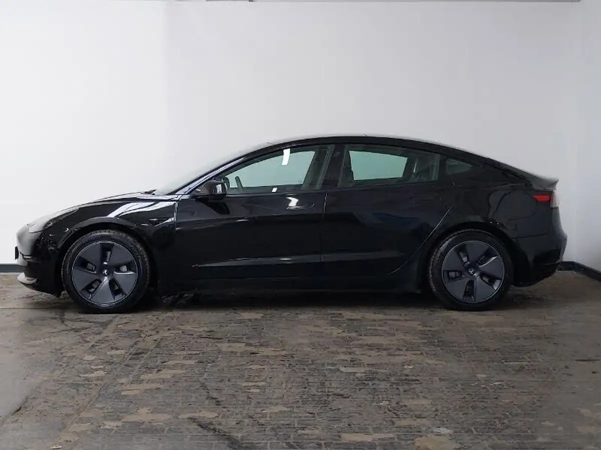 2021-tesla-model-3-e-long-range-awd-big-3