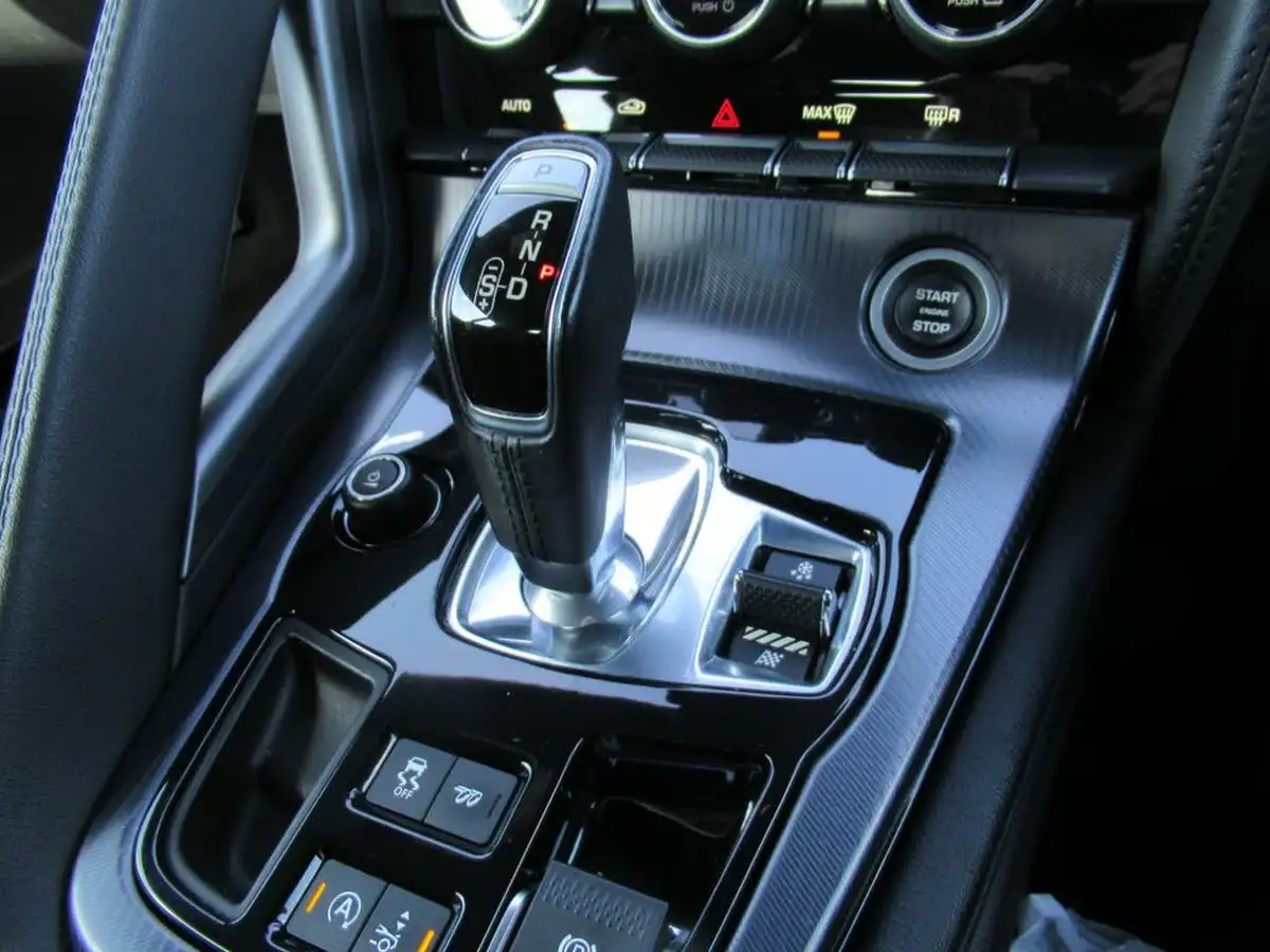 2017-jaguar-f-type-30-v6-sc-r-dynamic-380ps-awd-coupe-auto-big-17