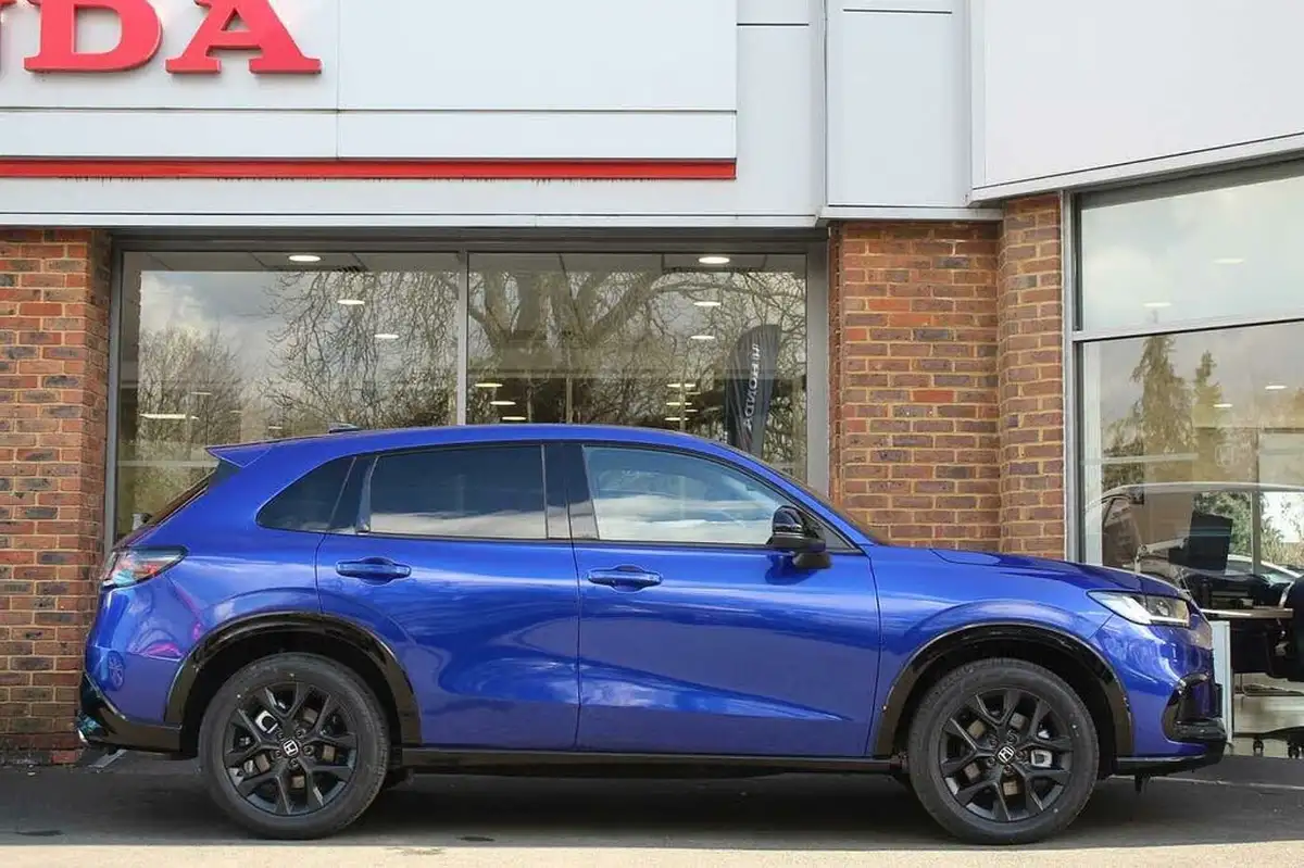 2024-honda-zr-v-20-i-mmd-sport-big-4