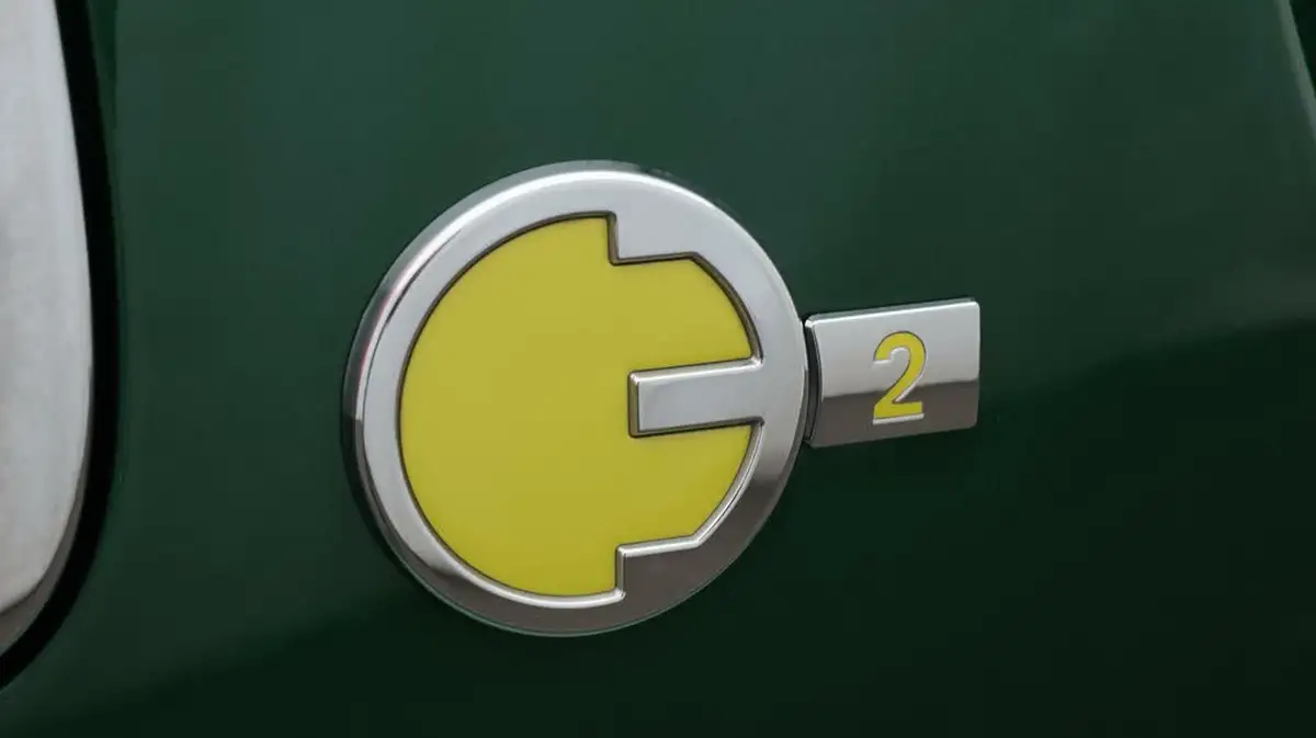 2023-mini-cooper-e-cooper-s-2-big-22