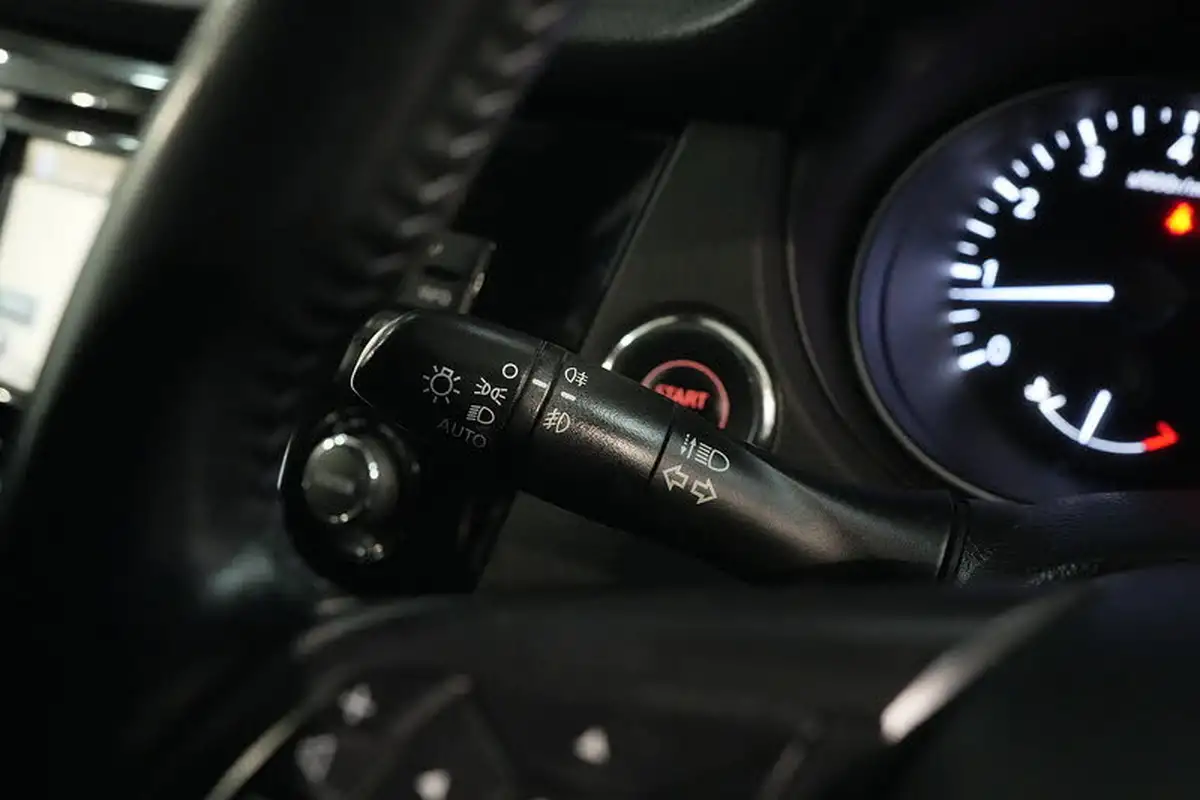 2018-nissan-qashqai-12-dig-t-n-connecta-big-31