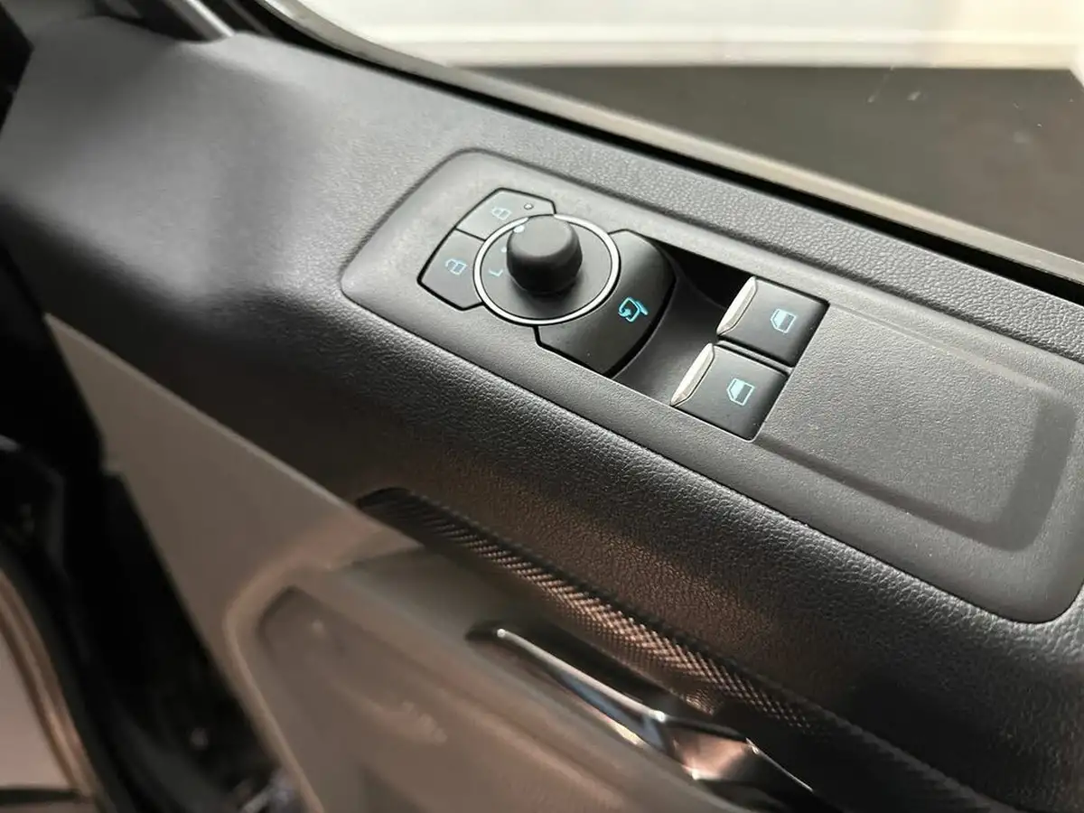 2024-ford-transit-custom-25t-320-l1h1-sport-phev-227pseu6e-panel-van-big-26
