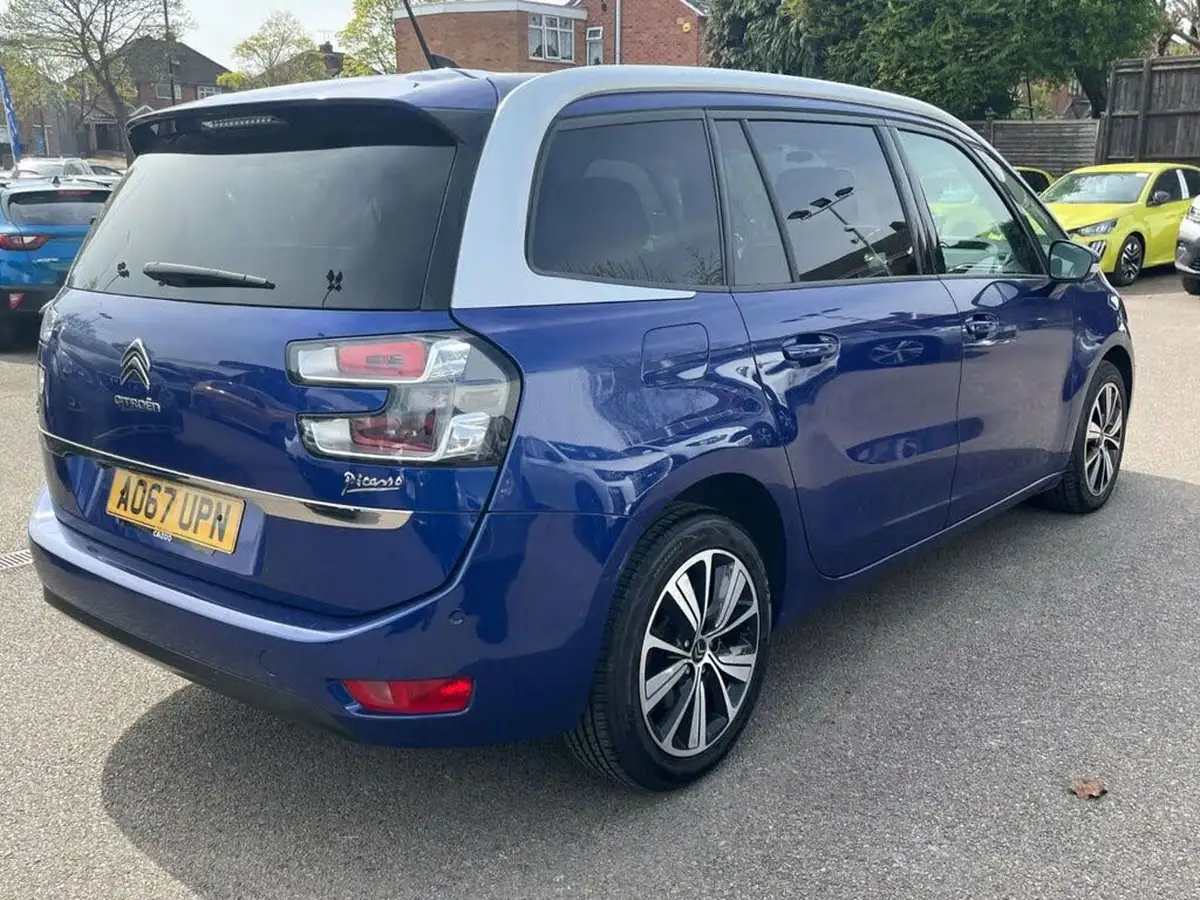 2017-citroen-grand-c4-picasso-16bluehdi-flair-eat6-big-9