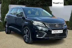 Peugeot 5008 SUV