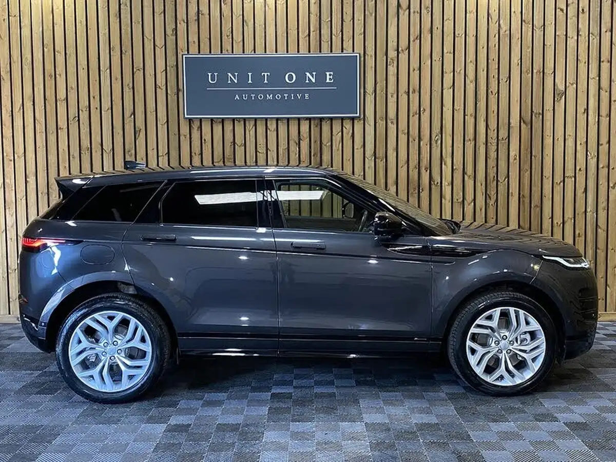 2021-land-rover-range-rover-evoque-15-p300e-r-dynamic-se-big-1