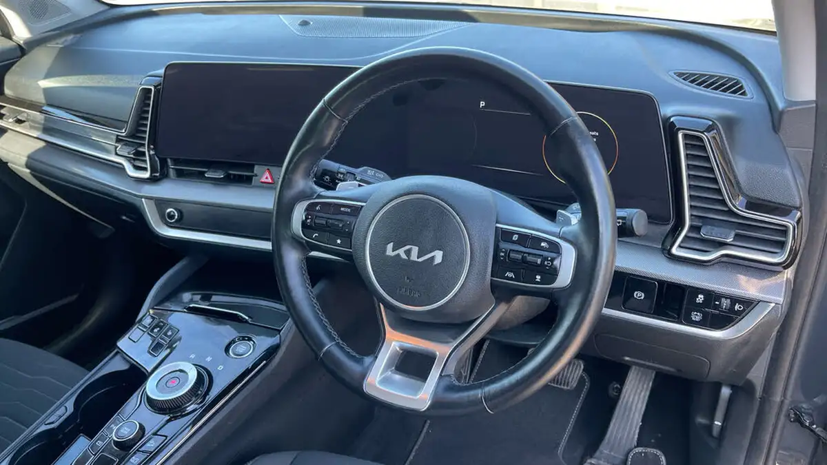 2022-kia-sportage-16-t-gdi-3-226bhp-hev-1598cc-auto-big-8