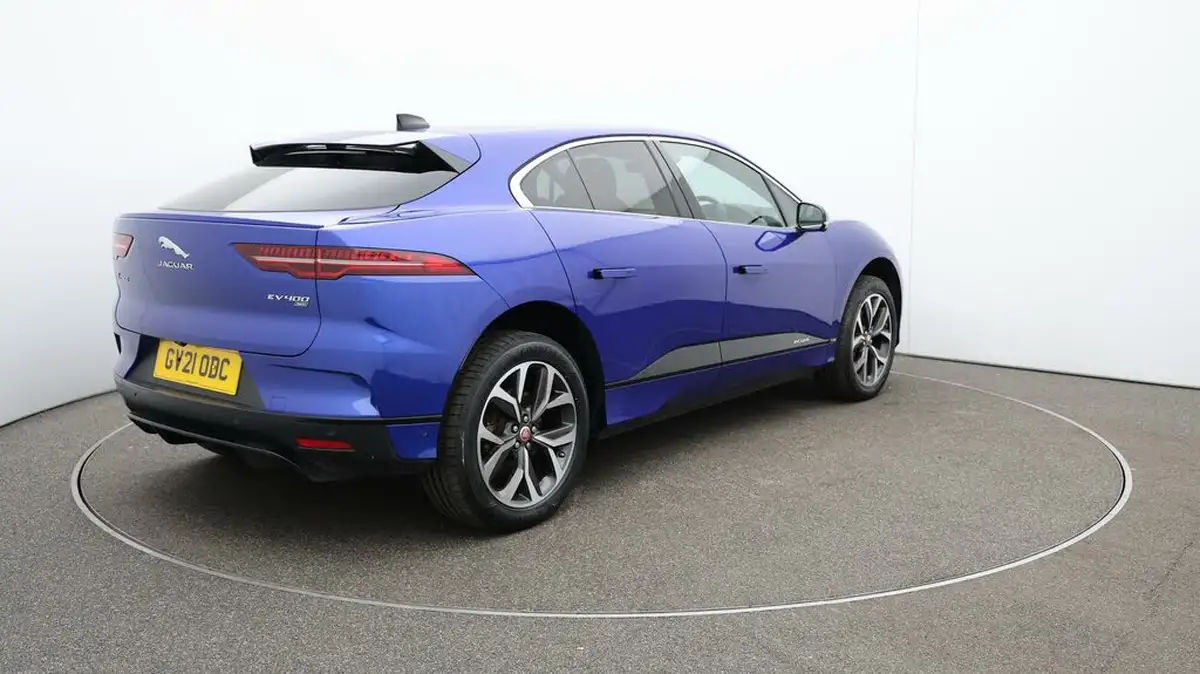 2021-jaguar-i-pace-ev400-hse-big-7