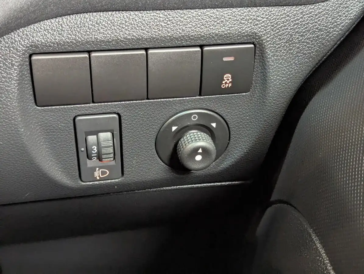 2018-citroen-berlingo-16bluehdi-multispace-feel-100ps-big-14