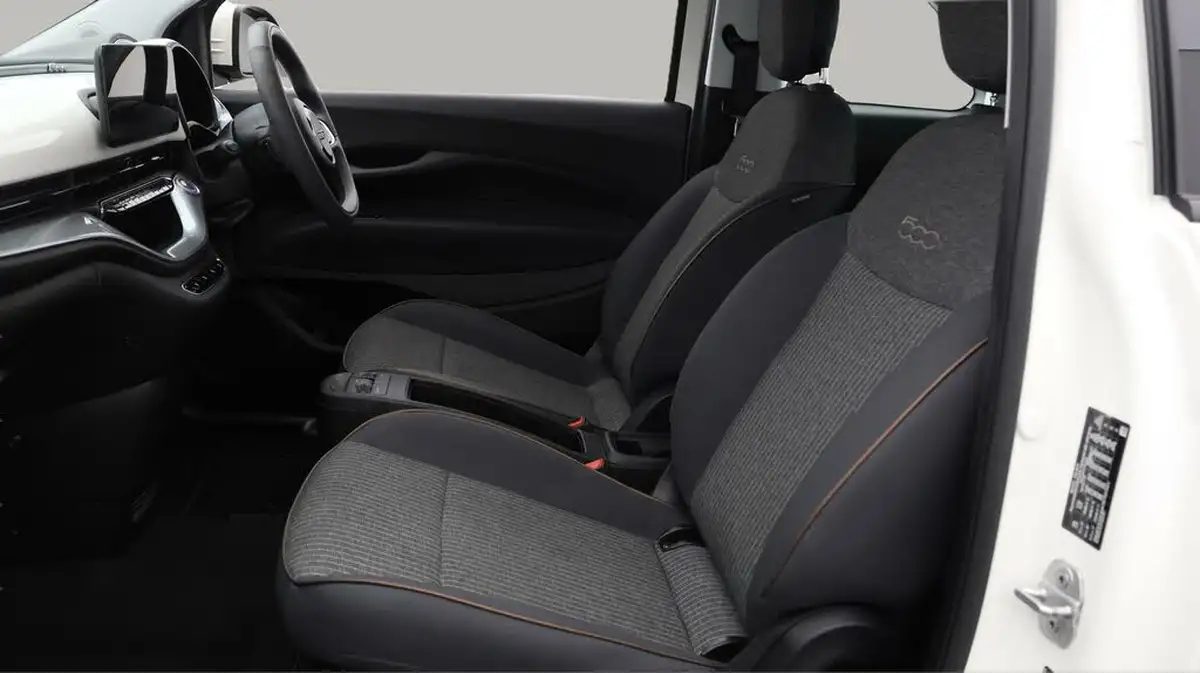 2022-fiat-500-e-icon-117bhp-big-13