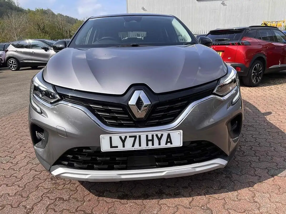 2022-renault-captur-13-tce-iconic-edition-big-11