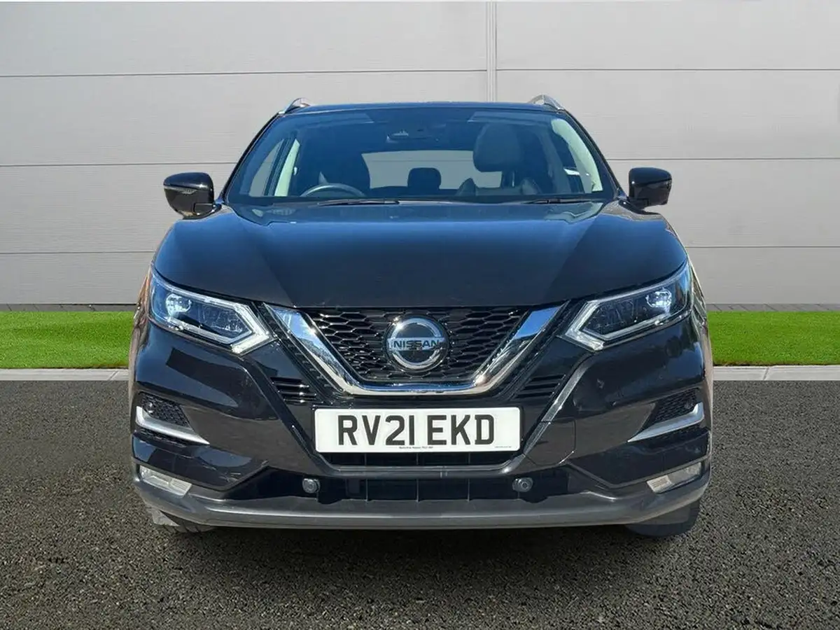 2021-nissan-qashqai-13-dig-t-n-motion-140ps-big-1