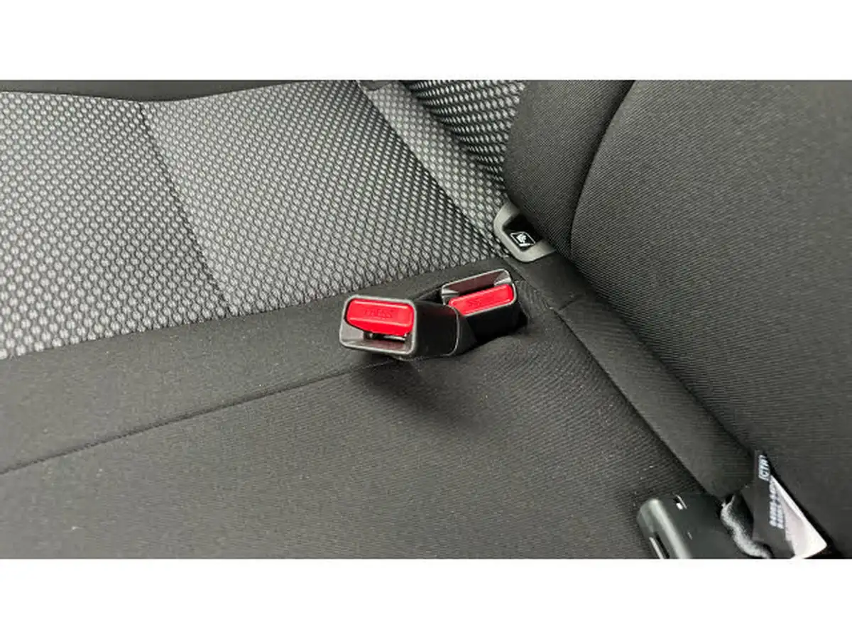2022-suzuki-vitara-14-boosterjet-sz-t-big-16