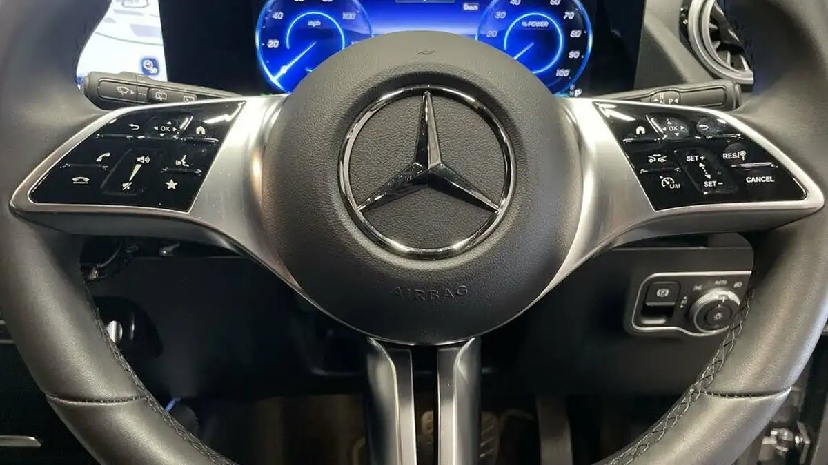 2024-mercedes-benz-eqa-e-eqa-250-sport-executive-big-20