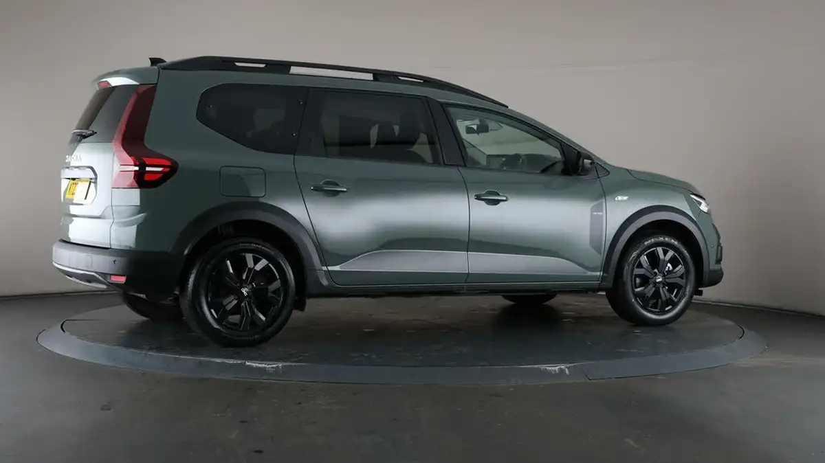 2023-dacia-jogger-16-tce-extreme-se-big-55