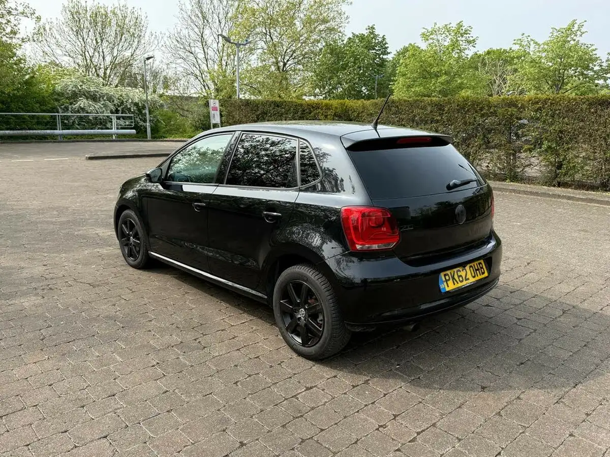 2012-volkswagen-polo-14-match-5d-dsg-big-8