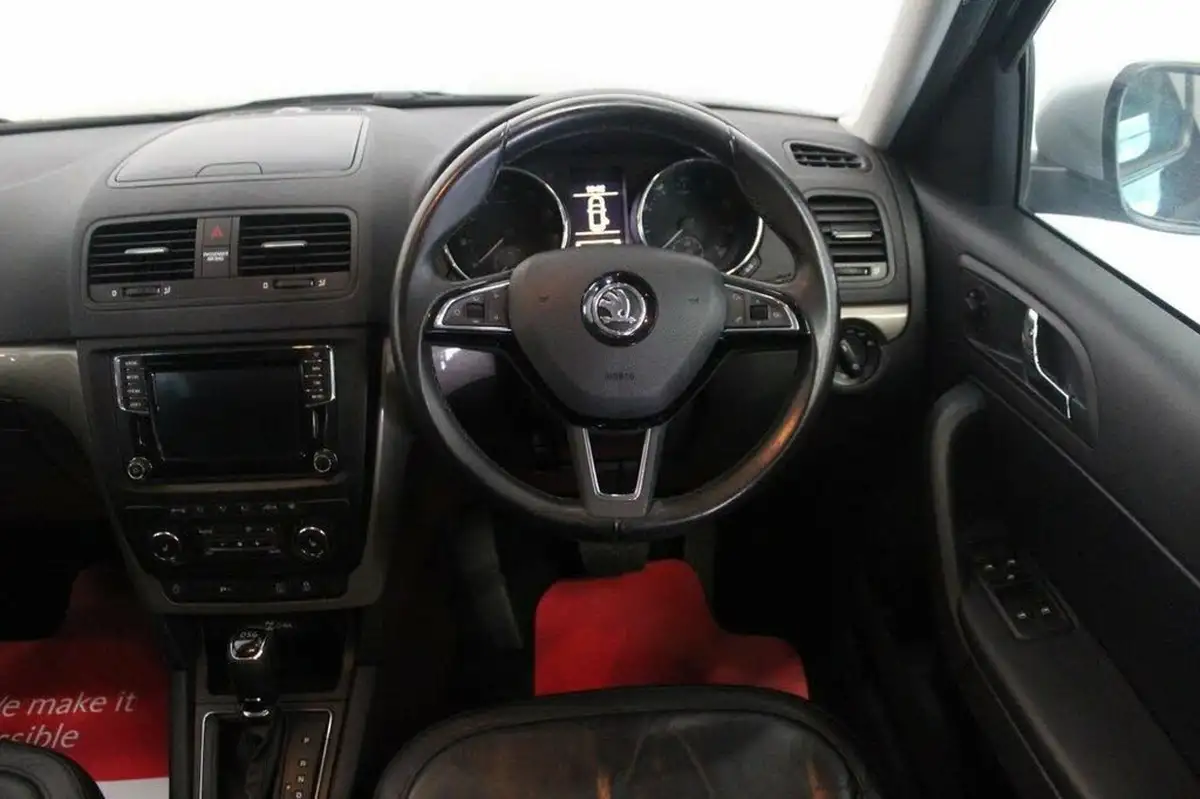 2017-skoda-yeti-outdoor-12-tsi-se-l-drive-dsg-big-38