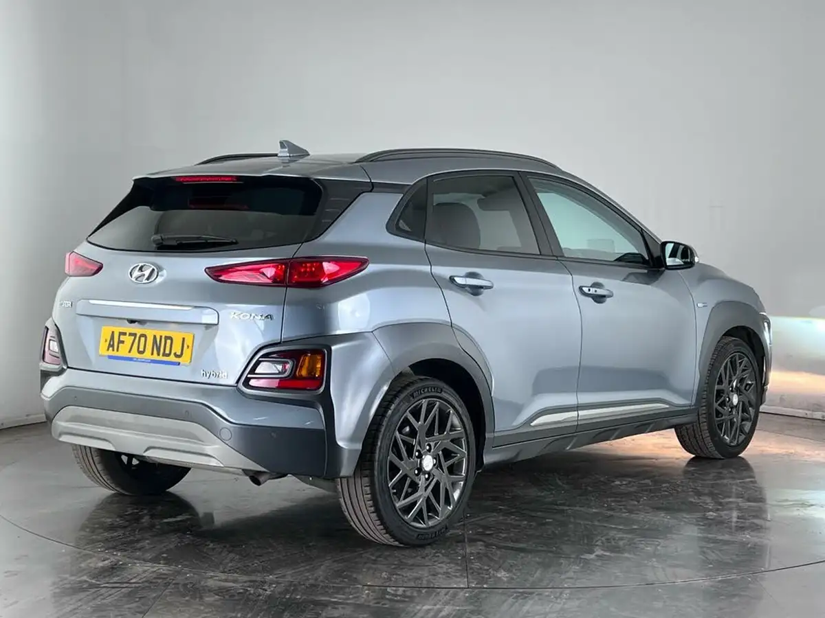 2020-hyundai-kona-16-gdi-premium-se-big-2