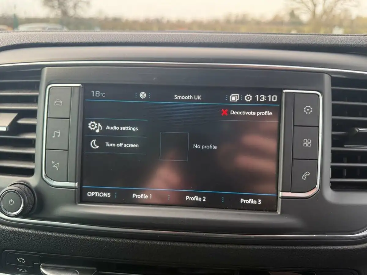 2019-peugeot-traveller-20-bluehdi-allure-20-bluehdi-150ps-standardss-big-39