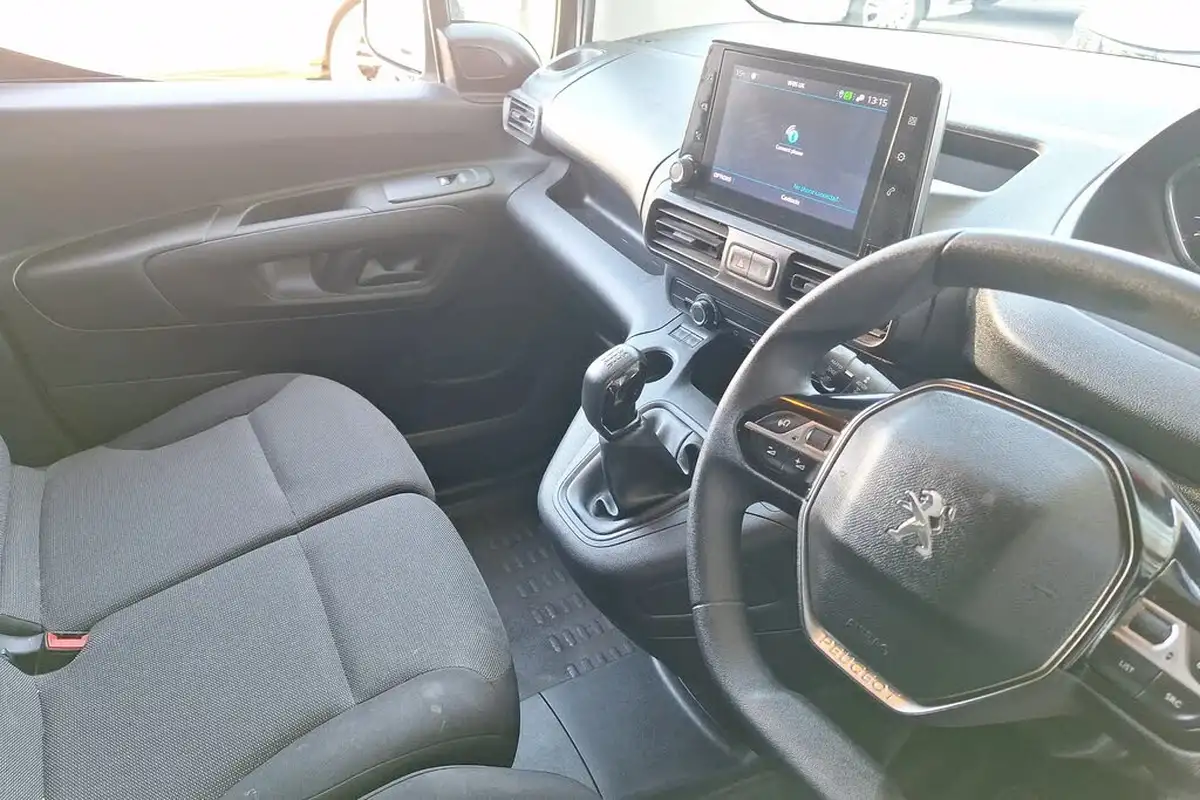 2021-peugeot-partner-15-bluehdi-1000-asphalt-100ps-eu6dt-big-11
