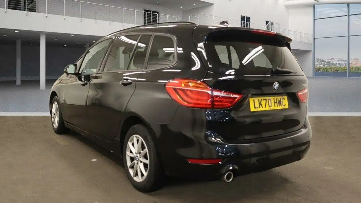 2020-bmw-2-series-15td-216d-se-gran-dct-big-6