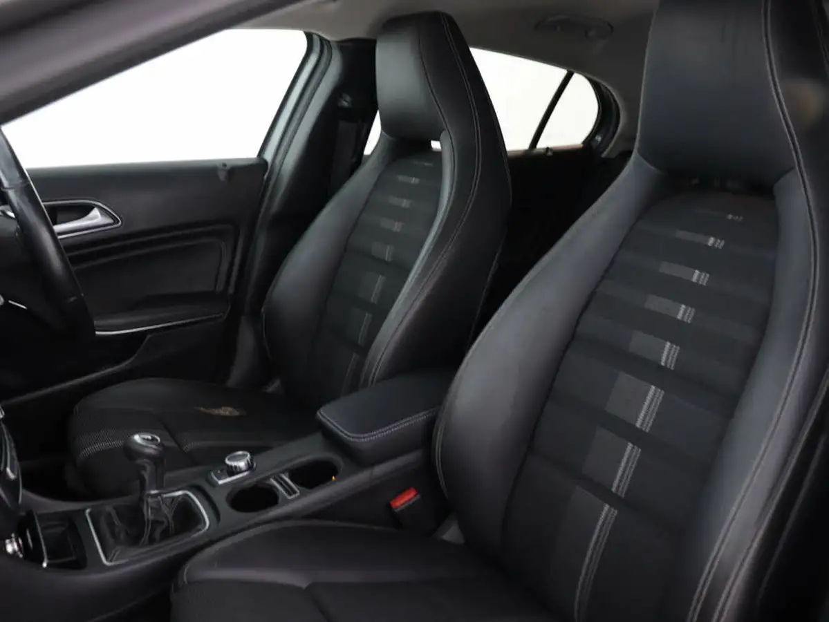 2019-mercedes-benz-gla-class-16-gla-180-urban-edition-big-46