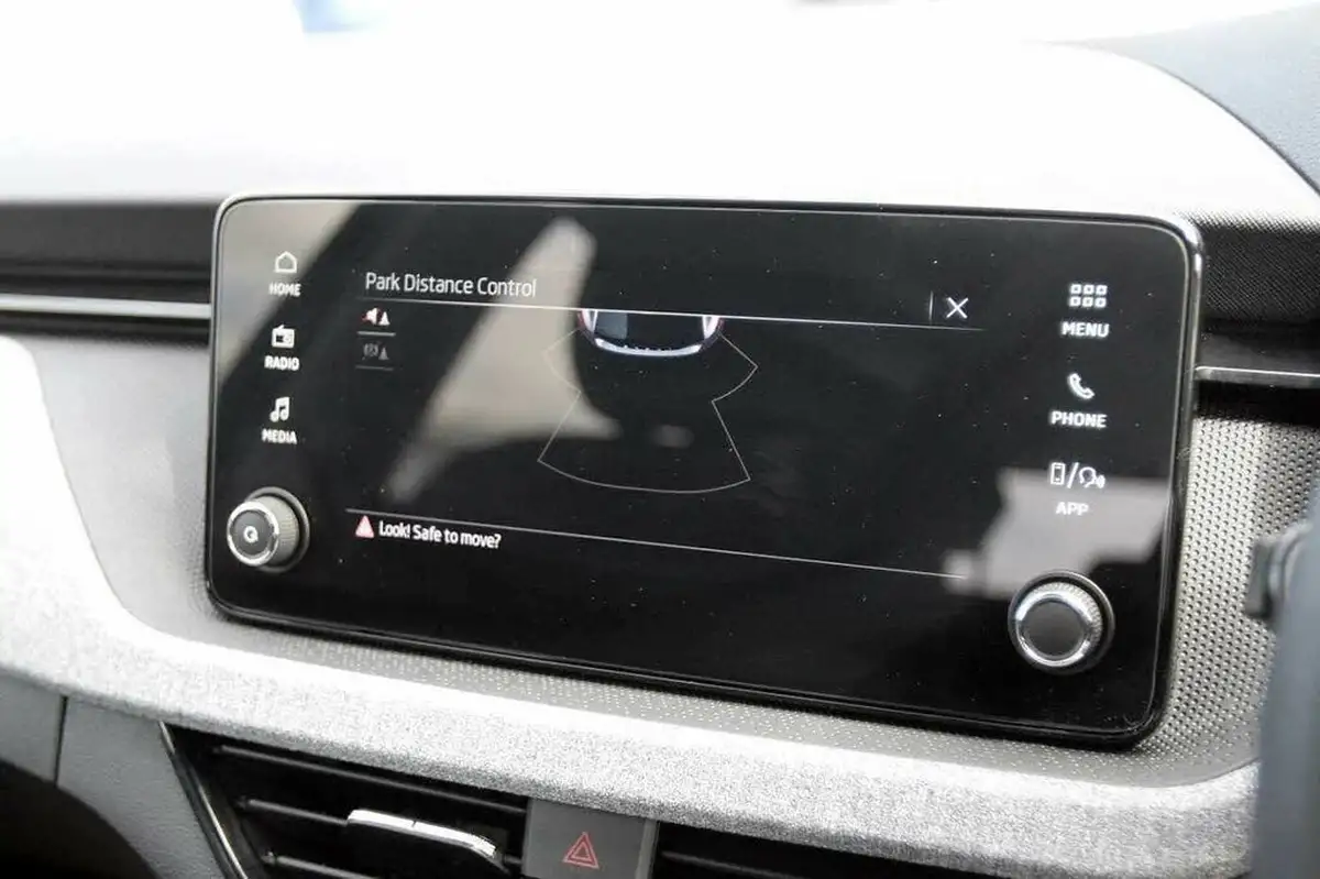 2024-skoda-scala-10-tsi-se-95ps-big-13