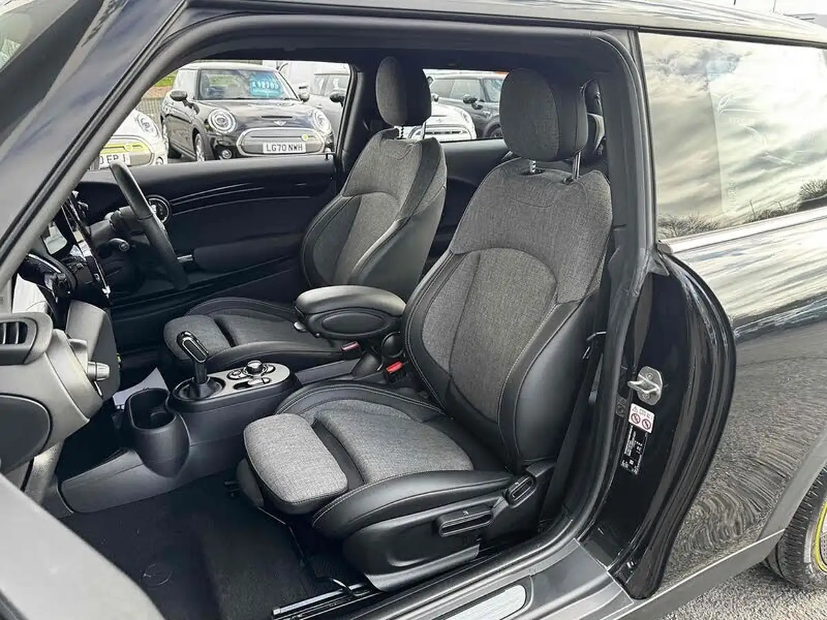 2021-mini-cooper-e-cooper-s-2-big-24