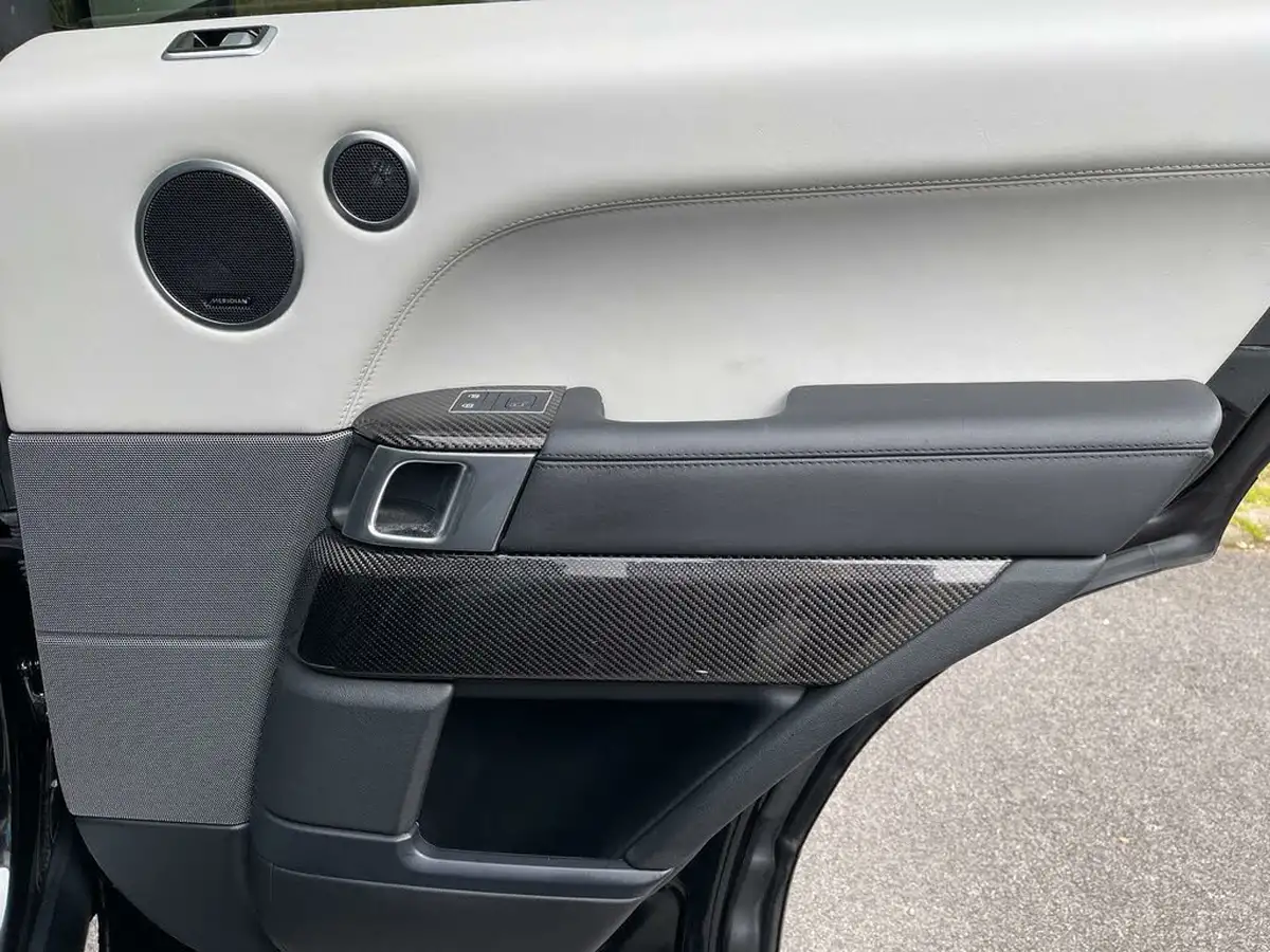 2022-land-rover-range-rover-sport-50-v8-p575-svr-carbon-edition-big-38