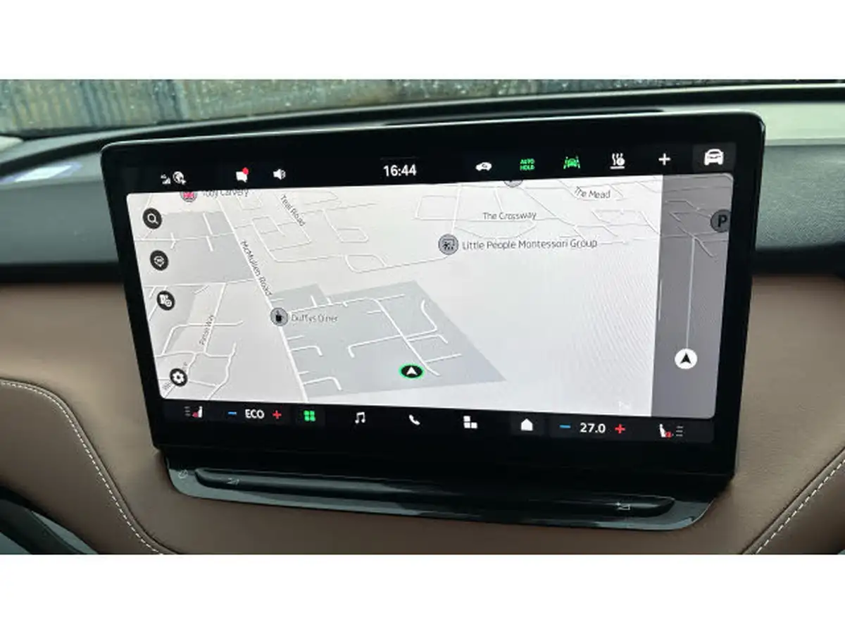 2023-skoda-enyaq-e-85-edition-station-wagon-big-32