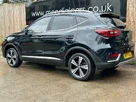 2021-mg-zs-suv-e-exclusive-ev-small-16