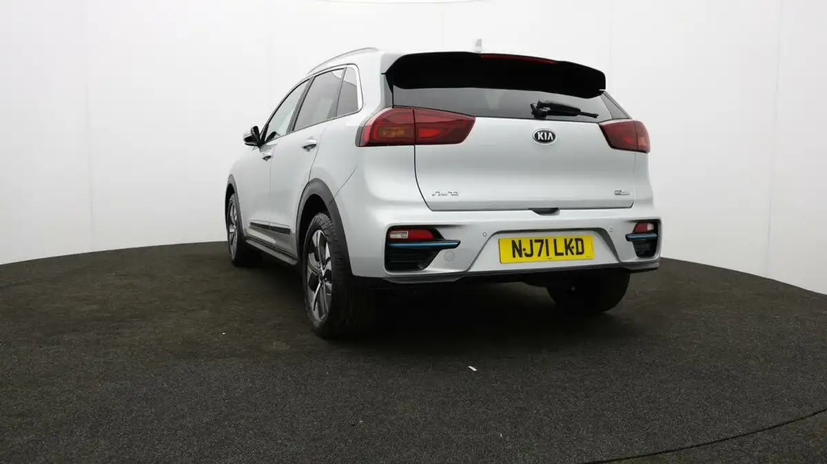 2021-kia-e-niro-ev-4-big-22