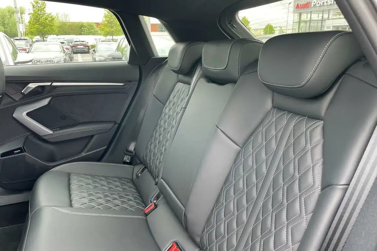 2024-audi-s3-big-34