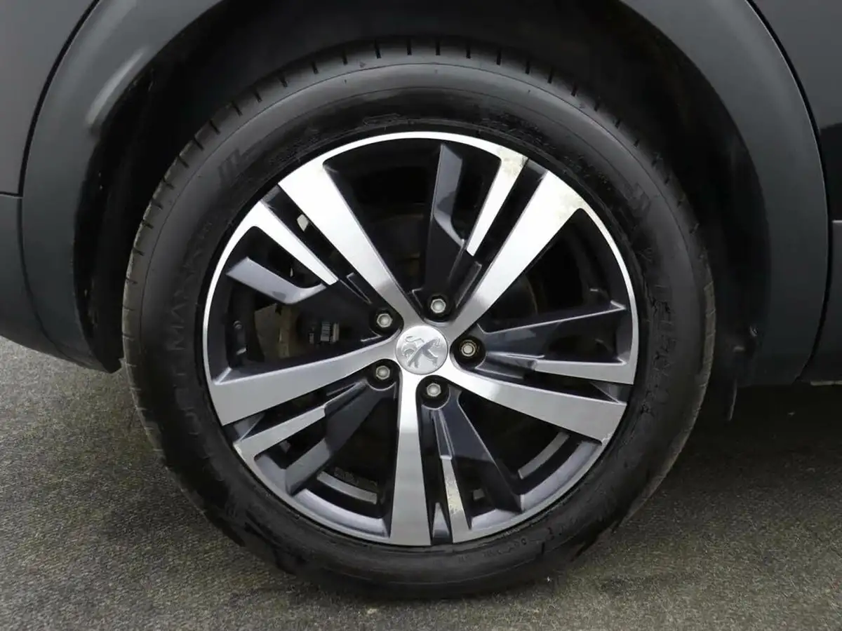 2020-peugeot-3008-suv-12-puretech-allure-big-5