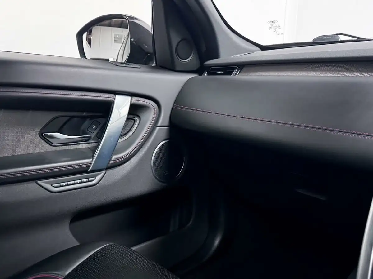 2021-land-rover-discovery-sport-20-d180-r-dynamic-hse-big-27