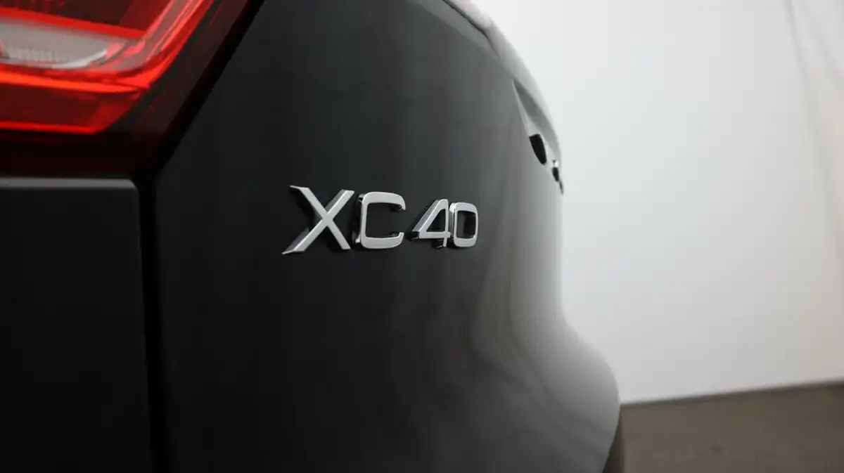 2021-volvo-xc40-15-t3-r-design-163bhp-geartronic-big-21