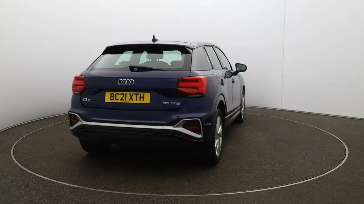 2021-audi-q2-15-35-tfsi-s-line-tronic-big-46