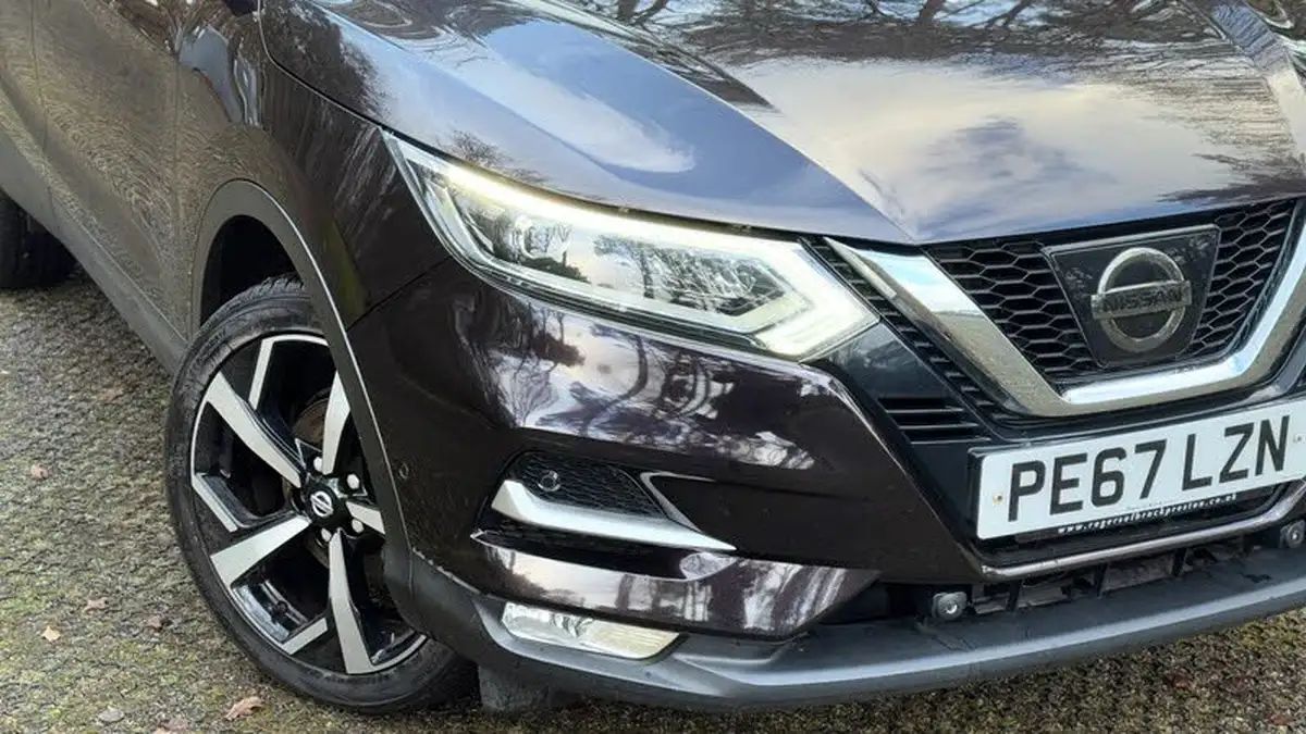 2017-nissan-qashqai-15dci-tekna-big-42
