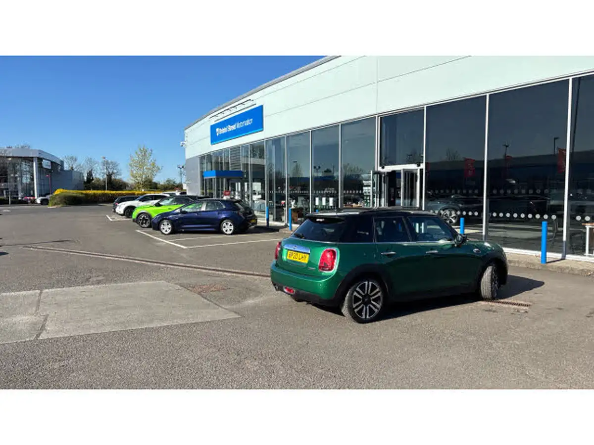 2020-mini-cooper-15-cooper-exclusive-hatchback-5d-big-50