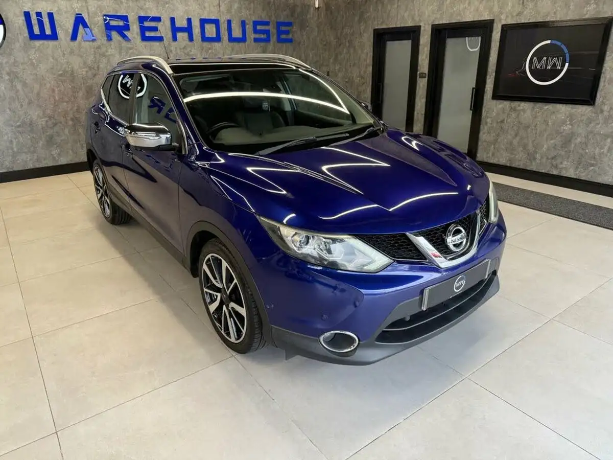 2014-nissan-qashqai-16dci-tekna-4x4-big-10
