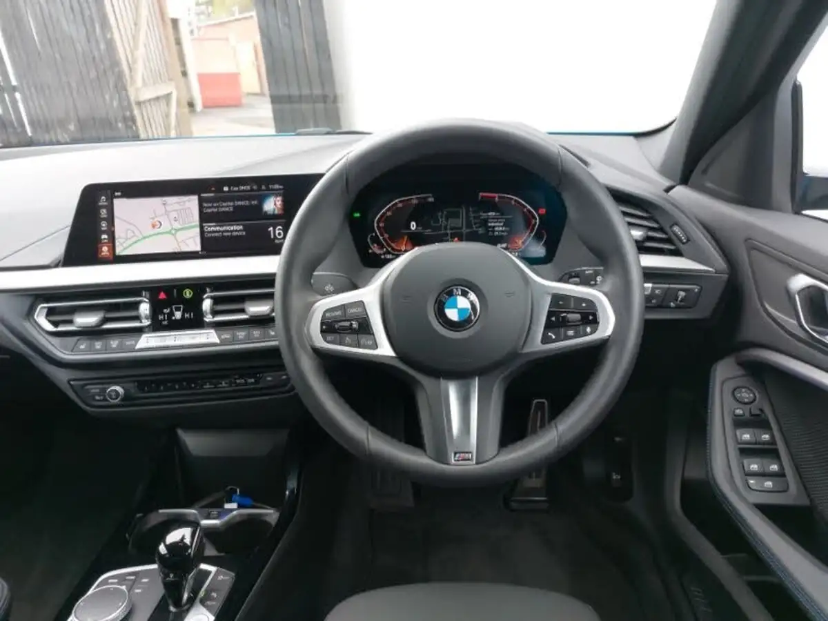 2024-bmw-1-series-15-118i-m-sport-lcp-dct-big-6