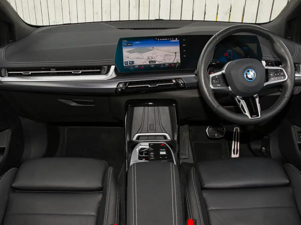 2023-bmw-2-series-15-225e-xdrive-m-sport-big-3