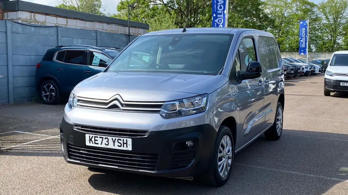 2024-citroen-berlingo-15-bluehdi-1000-driver-edition-100pseu6d-big-6