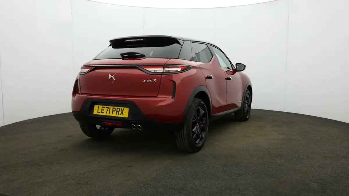 2022-ds-ds-3-crossback-12-puretech-performance-line-130ps-eat8-big-51
