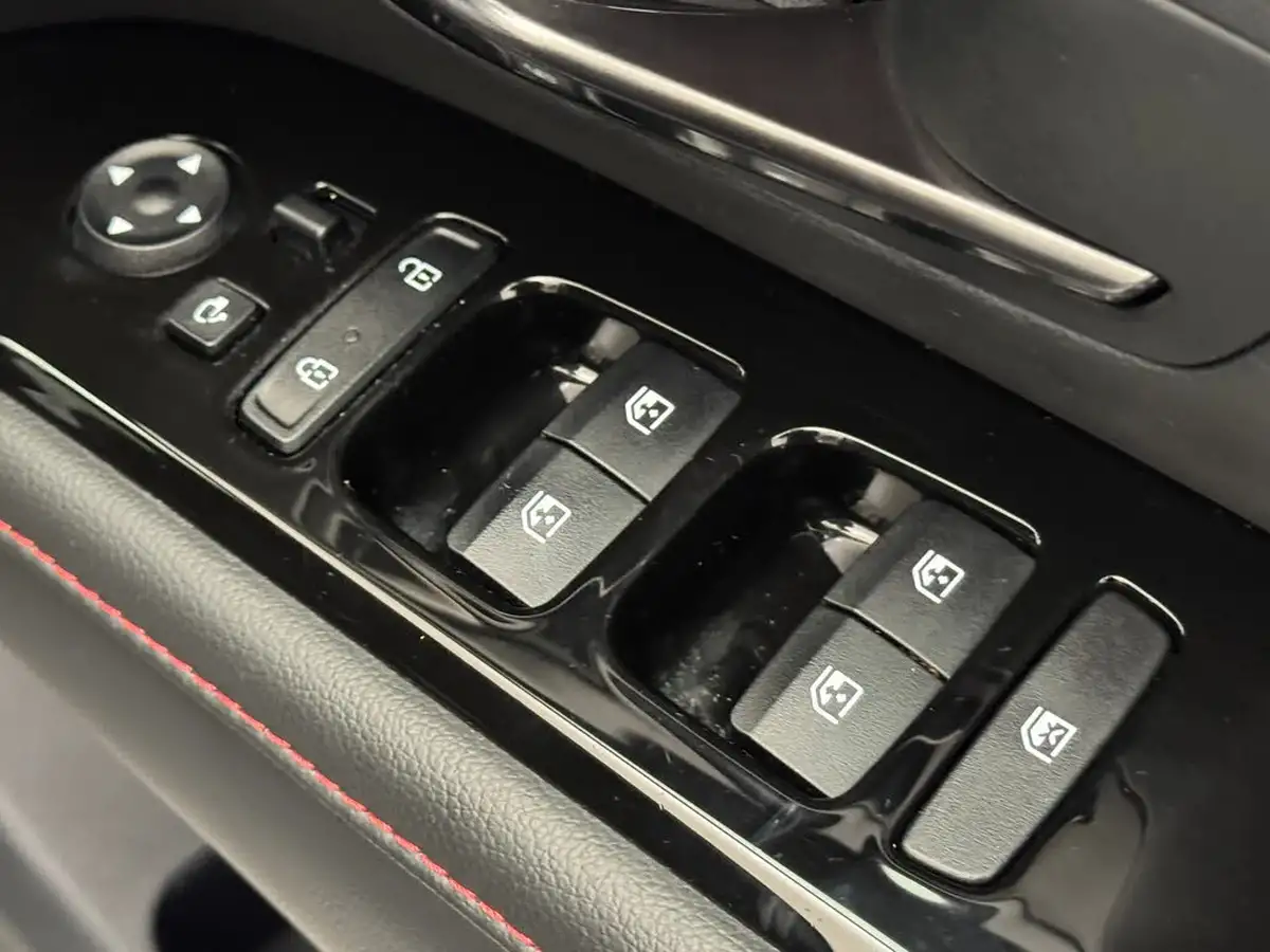 2022-hyundai-tucson-16-t-gdi-n-line-150ps-48-volt-mhev-dct-big-16