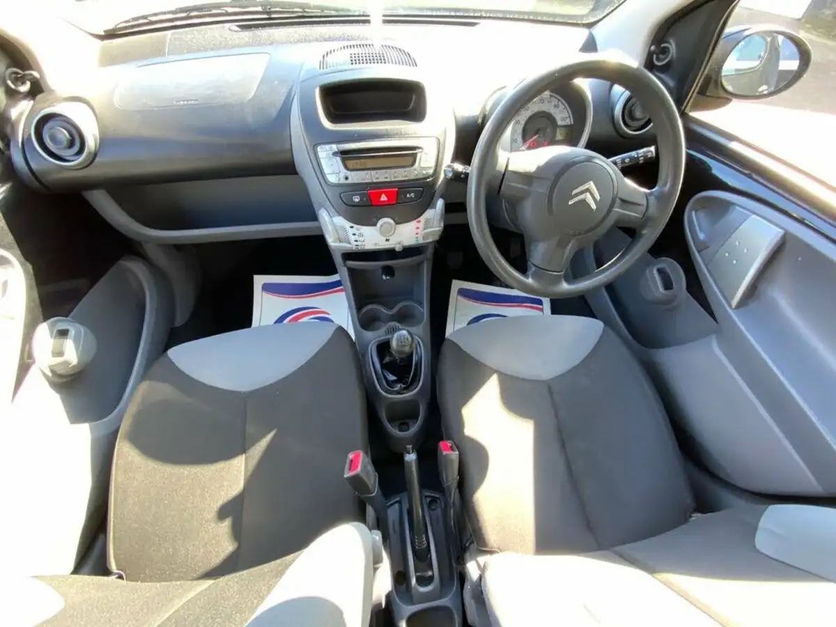 2012-citroen-c1-10-vtr-5d-big-1
