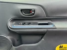 2014-toyota-yaris-small-13