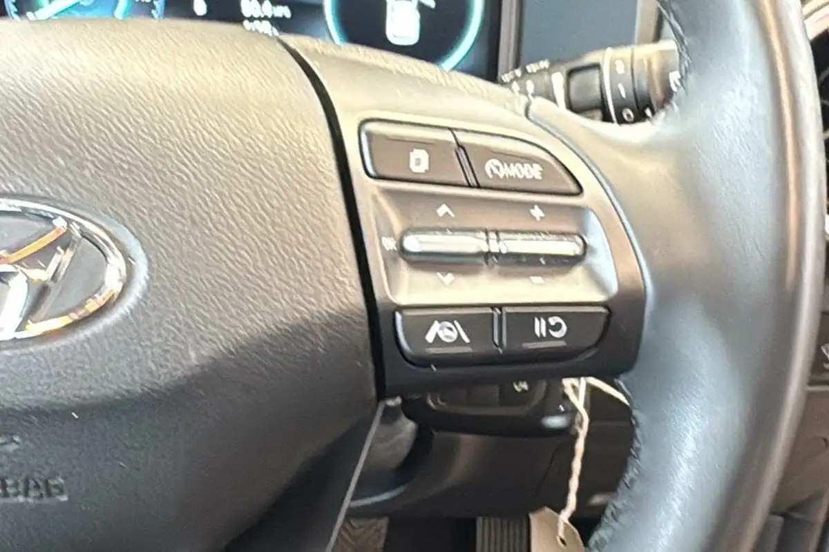 2021-hyundai-kona-10-t-gdi-se-connect-big-25