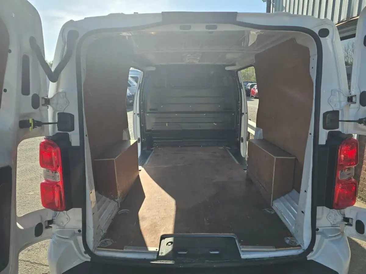 2021-vauxhall-vivaro-15td-2900-l2h1-sportive-100pseu6dt-big-12